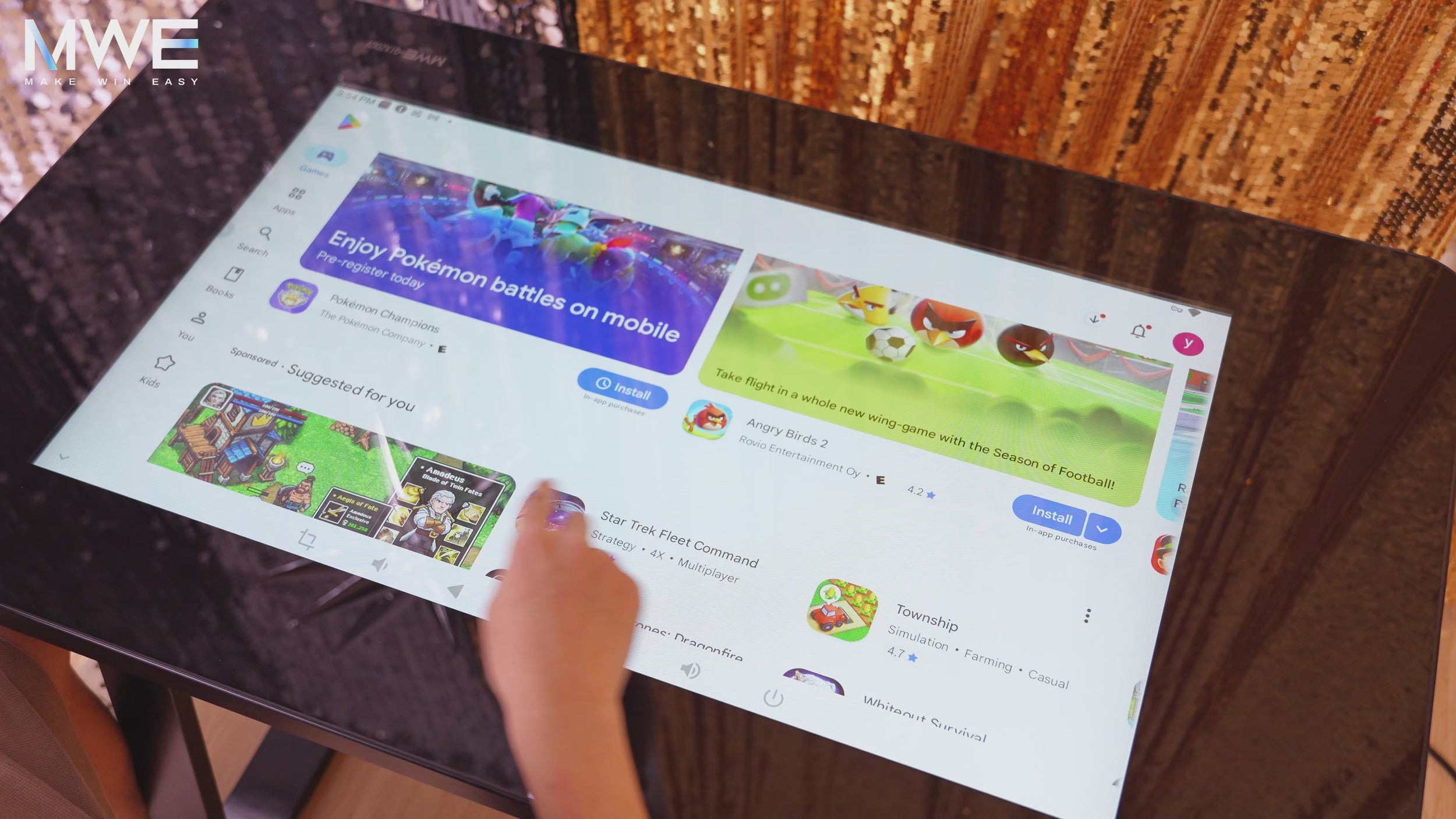 How to download games on the Playstore?